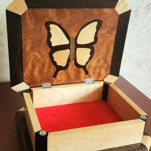 Keepsake Boxes