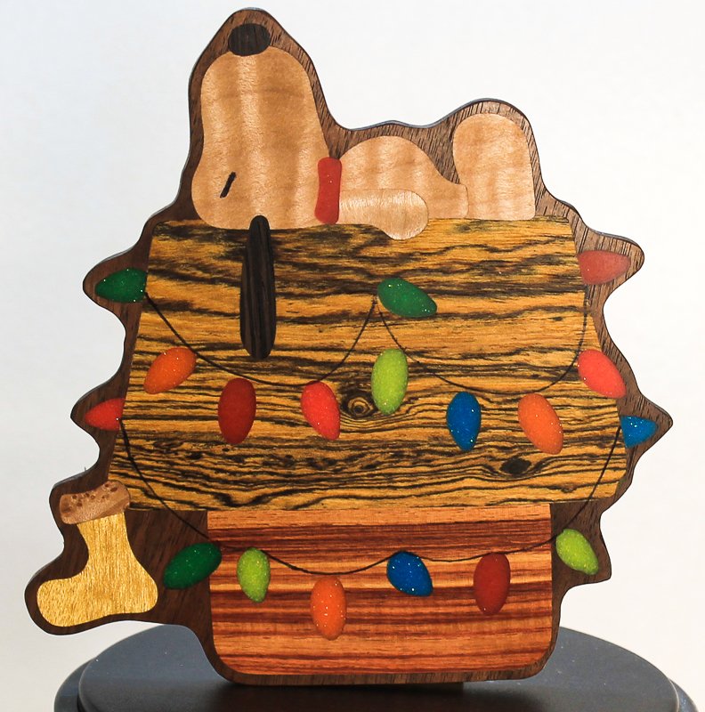 Image of the Dog Daze inlay built on Walnut